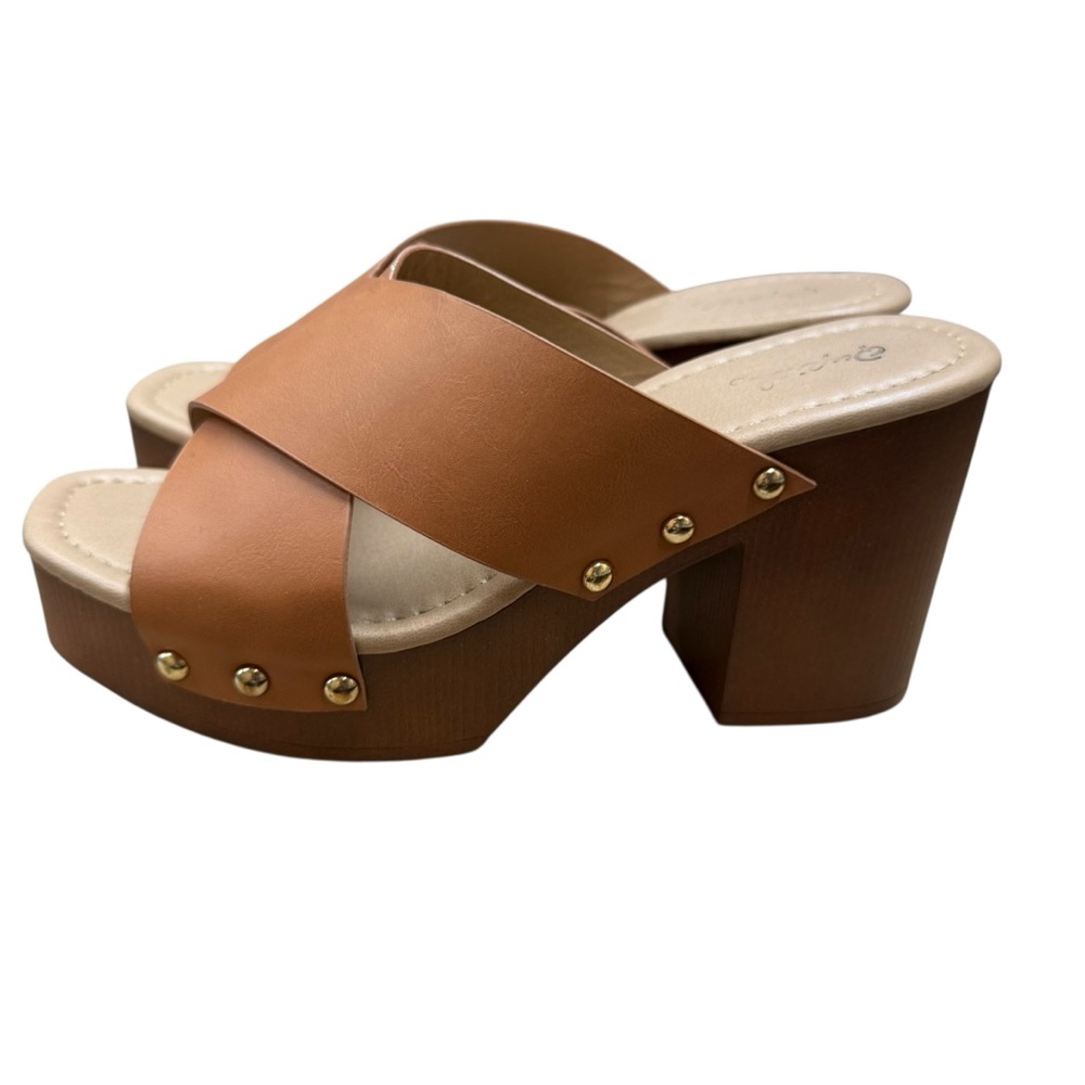 Quipid Brown Platform Women's Sandals size 7 GUC - Picture 4 of 8